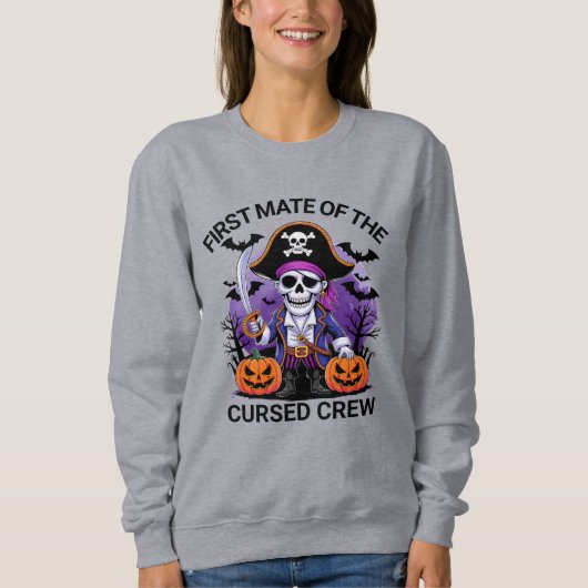 Halloween Pirate First Mate of the Cursed Crew Trui (Voorkant)
