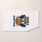 Halloween Pompoen Heks Dubbele Problemen Vintage D Handdoek (Handdoek)