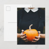 Halloween pompoen meisje zwarte jurk feestdagenkaart (Voorkant / Achterkant)