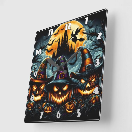 Halloween pompoenen en heksen in de schemering vierkante klok (Hoek)
