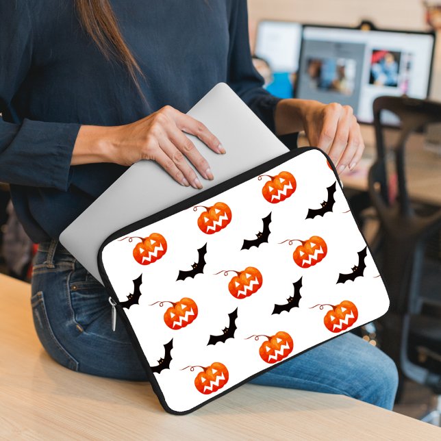 Halloween pompoenen en vleermuizen, Trick or treat Laptop Sleeve (Creator heeft geüpload)