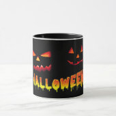 HALLOWEEN POMPOENEN LACHEN IN HET DONKER MOK (Midden)