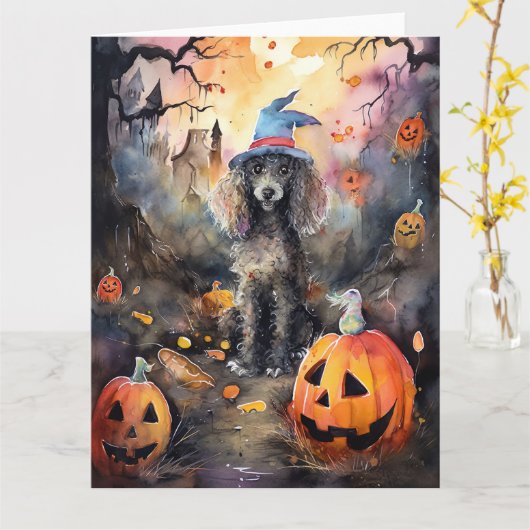 Halloween Poodle Met Pompoenen Griezelen Kaart (Gele Bloem)