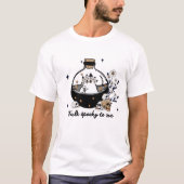 HALLOWEEN PRAAT SPOOKY TEGEN ME GEEST IN EEN DRANK T-SHIRT (Voorkant)