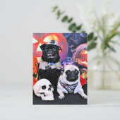 Halloween - Pug - Ruffy en Lola Briefkaart (Staand voorkant)