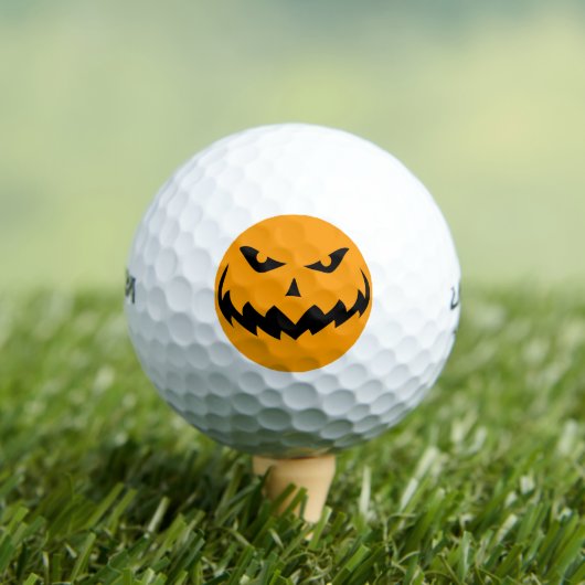 Halloween Pumpkin Jack-o-Lantern Golfballen (Insitu Shirt)