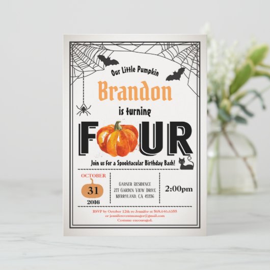 Halloween pumpkin kinder vierde verjaardag kaart (Staand voorkant)