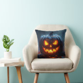 Halloween pumpkin lantern with glowing eyes, dark  kussen (Stoel)