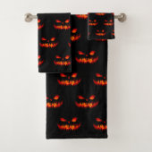 Halloween Pumpkin Spooky Scary Horror Sinaasappel Bad Handdoek (Insitu)