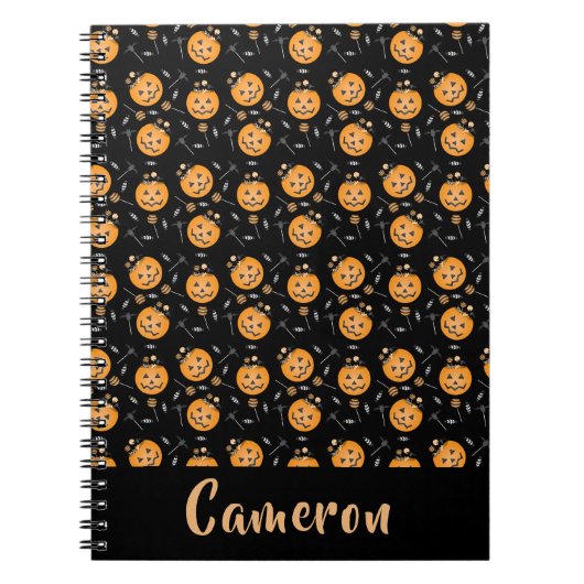 Halloween Pumpkin Trick or treat Name Personalize Notitieboek (Voorkant)