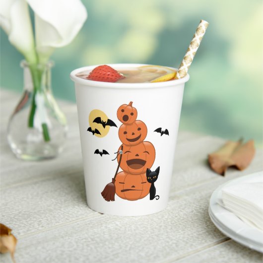 Halloween Pumpkins and Black Cat Papieren Bekers (Insitu)