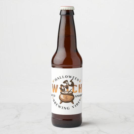 Halloween Retro Heks Brouwend  Bier Etiket (Voorkant)