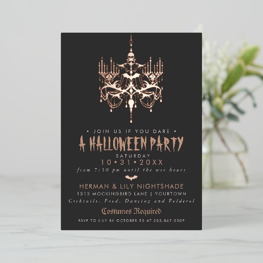 Halloween Roos Gold Foil Chandelier Folie Uitnodiging (Staand Voorkant)