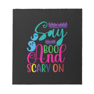 Halloween say Boo and Scary op zondag Notitieblok