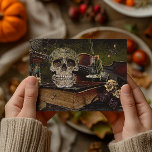 Halloween Scene Decoupage Skull Ephemera Briefkaart<br><div class="desc">Dit ontwerp kan worden gepersonaliseerd door de Edit optie van het Ontwerp te kiezen. Je kunt ook overdragen naar andere objecten. Neem contact met me op via colorflowcreations@gmail.com of gebruik de chatoptie bovenaan de pagina als u dit ontwerp op een ander product wilt plaatsen of hulp nodig hebt bij dit...</div>