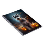 Halloween Schnauzer met pompoenen Notitieboek (Rechterzijde)