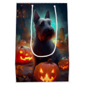 Halloween Scottish Terrier met pomkins Scary Medium Cadeauzakje (Achterkant)