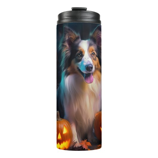 Halloween Shetland Sheepdog met pompoenen eng Thermosbeker (Voorkant)