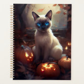 Halloween Siamese Kat Met Pompoenen Griezelen  Planner (Voorkant)