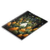 Halloween Sinaasappel en witte geest in het bos Notitieboek (Linkerzijde)