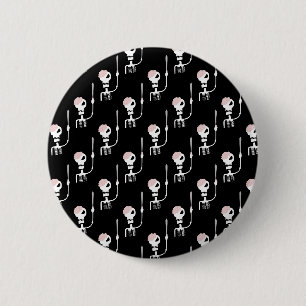 Halloween-skelet met zwaard ronde button 5,7 cm
