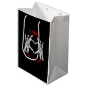 Halloween Skeletale Handen Hart Grappig Gezegde Medium Cadeauzakje (Voorkant Gekanteld)