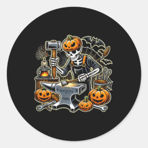 Halloween Skeleton Blacksmith Ronde Sticker