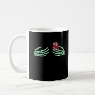 Halloween Skeleton Handen met Hart Classic Koffiemok