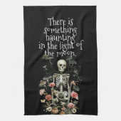 Halloween Skeleton Haunted Forest Black Theedoek (Verticaal)