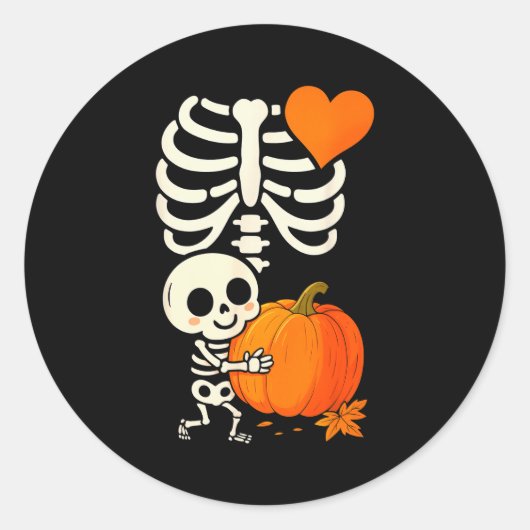 Halloween Skeleton Pregnancy Announcement Soky Mom Ronde Sticker (Voorkant)