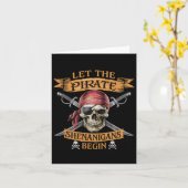 Halloween Skull Laat De Pirate Shenanigans Beginne Kaart (Gele Bloem)