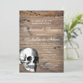 Halloween Skull Rustic Wedding Rehearsal Dinner Kaart (Staand voorkant)