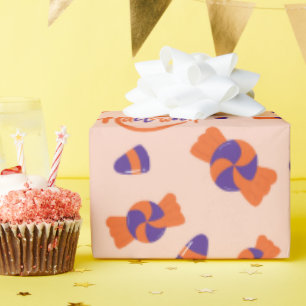 Halloween snoep en behandelt naadloos ontwerp cadeaupapier