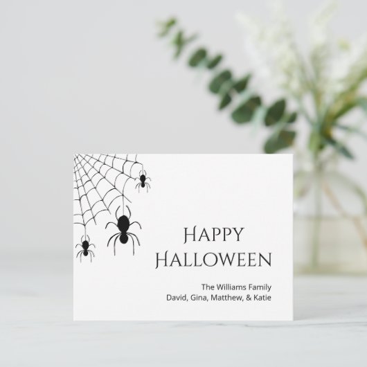 Halloween Spiders Creepy Web Black White Holiday Briefkaart (Staand voorkant)