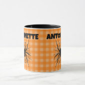 Halloween Spin in Spinnenweb Oranje Gingham Plaid Mok (Midden)