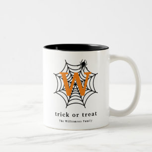 Halloween Spin Web Trick or treat Monogram Tweekleurige Koffiemok