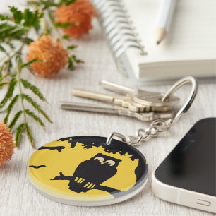 Halloween, spoky Owl in boom met maan Sleutelhanger
