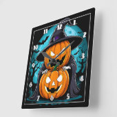 Halloween spook met pompoenen onder het maanlicht vierkante klok (Hoek)