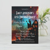 Halloween spookhuis kosmische verjaardag kaart (Staand voorkant)