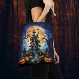 Halloween spookhuis met pompoenen tote bag