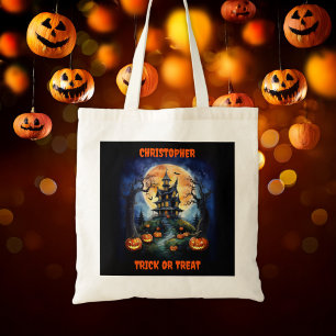 Halloween spookhuis met pompoennaam tote bag