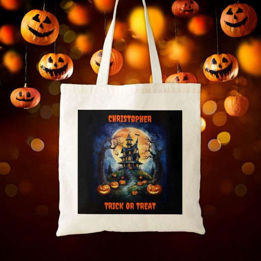 Halloween spookhuis met pompoennaam tote bag