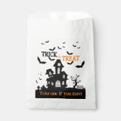 Halloween spookhuis neemt een snoep buit tas bedankzakje (Voorkant)
