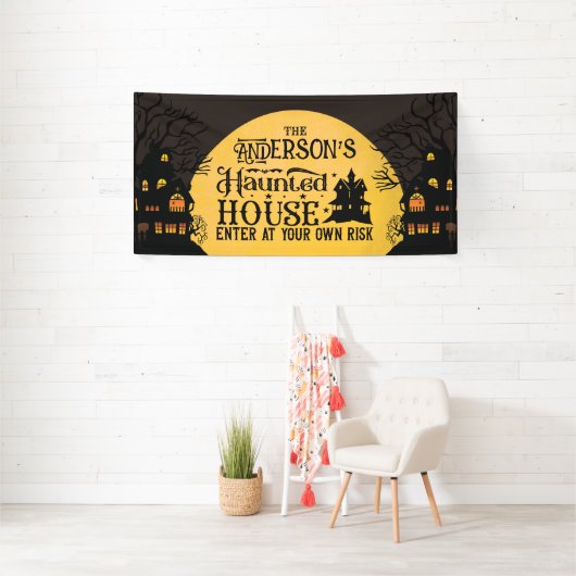 Halloween spookhuis op eigen risico betreden spandoek (Insitu)