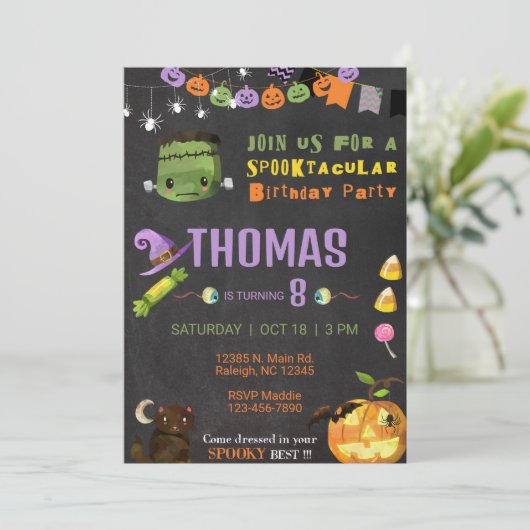 Halloween spooktaculaire Frankenstein uitnodiging. Kaart (Staand voorkant)