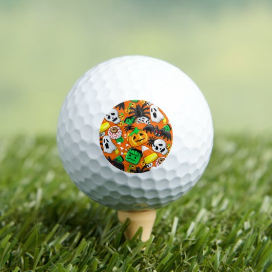 Halloween Spooky Candies Party Golfballen (Insitu Shirt)
