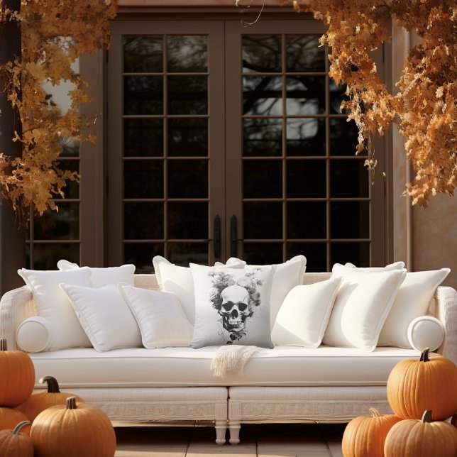 Halloween Spooky Enge Botanische Schedel Buitenkussen (Enchant your Autumn Decor with our Spooky Botanical Skull Pillow. #Halloween #OutdoorDecor)