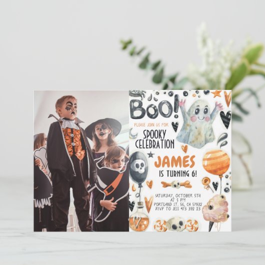 Halloween Spooky Ghost Birthday Uitnodiging (Staand voorkant)