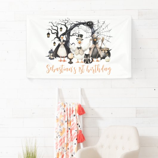 Halloween Spooky Goose 1st Birthday Party Spandoek (Insitu)
