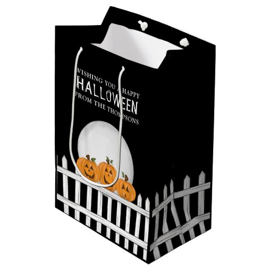 Halloween Spooky Whimsical Pumpkin Jack O Lantern Medium Cadeauzakje (Voorkant Gekanteld)